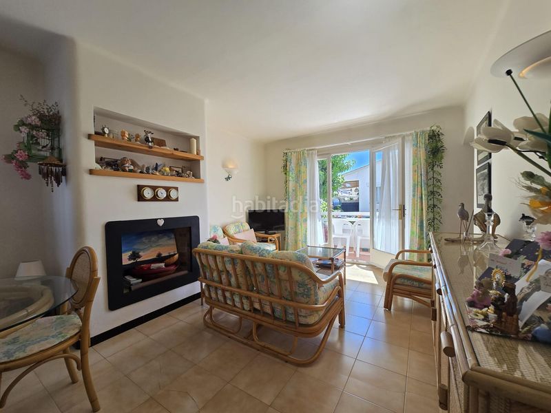 Foto 9946f251-a9de-46fb-b4fd-6eda738982b9. Casa amb aparcament a l´Estartit poble Estartit