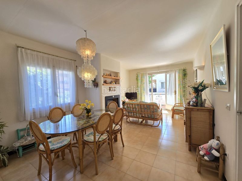 Foto bf0658a4-4c05-48be-a140-c6c050b1a3ff. Casa amb aparcament a l´Estartit poble Estartit