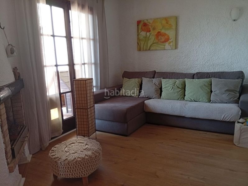 Foto 4d978438-675b-48a3-85c6-1e1d8f282563. Casa amb aparcament a l´Estartit poble Estartit