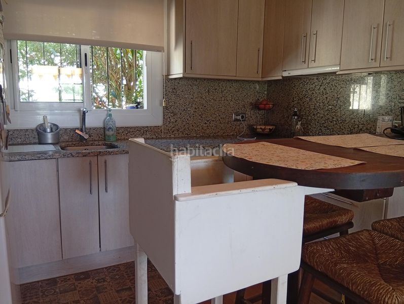 Foto 8c2559be-ea03-4cf2-b7a5-178c12493718. Casa amb aparcament a l´Estartit poble Estartit