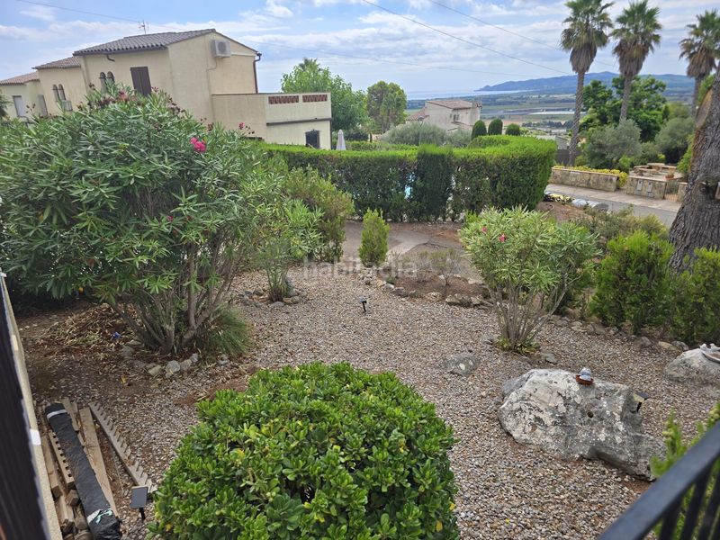 Foto ac1371bb-3569-4224-a99a-d997ee9d6779. Casa amb aparcament a l´Estartit poble Estartit