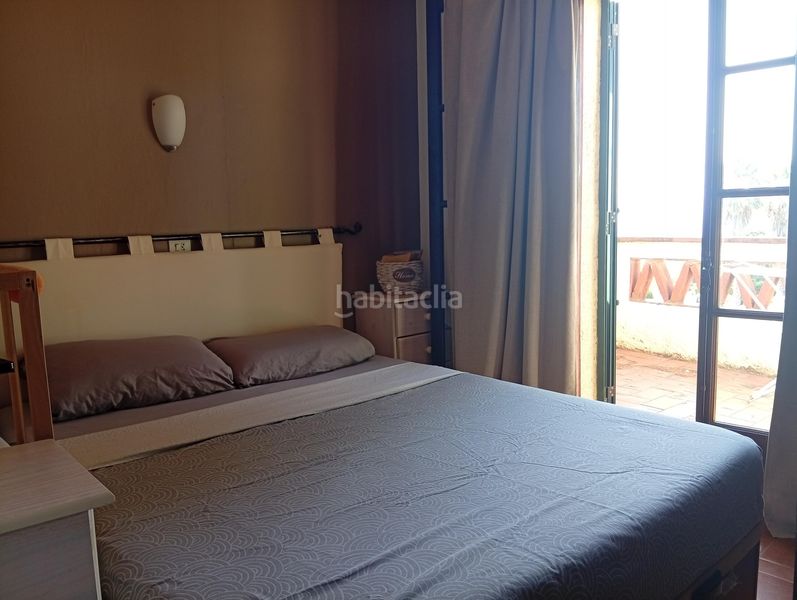 Foto b73284c5-bca2-498f-ba4b-6c3a19587c77. Casa amb aparcament a l´Estartit poble Estartit