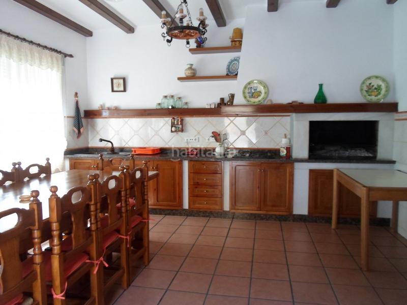 Foto 0687abdb-d2e0-4ccd-871b-e093cbc8653a. Chalet mit heizung parking pool in La Portalada Elche / Elx