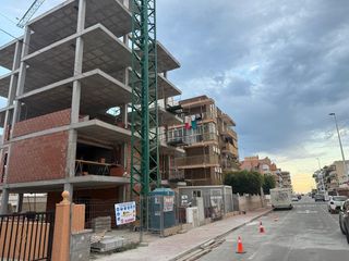 Penthouse in Calle HELLIN 22
