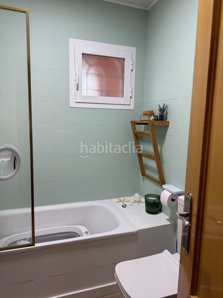 Foto 10b8e8d7-880b-4fb1-9c0f-38a12dd21843. Xalet amb xemeneia calefacció aparcament piscina a Chiloeches