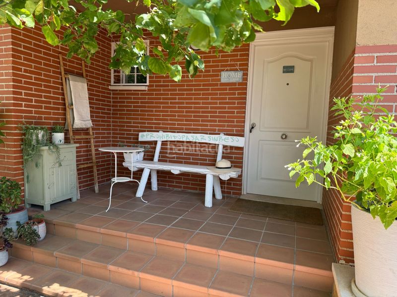 Foto 65c48982-10e1-4e00-ae34-3644f33c6a5c. Xalet amb xemeneia calefacció aparcament piscina a Chiloeches