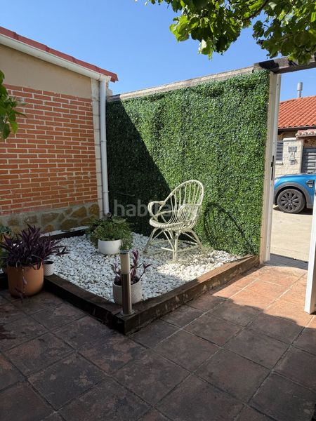 Foto 6f312966-2cd0-413e-a062-409557c76c61. Xalet amb xemeneia calefacció aparcament piscina a Chiloeches