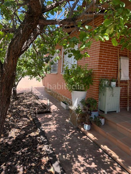 Foto 828ad030-2cd8-46a8-96f3-c017f5760f33. Xalet amb xemeneia calefacció aparcament piscina a Chiloeches