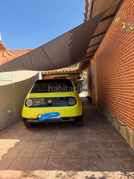 Foto 870c90f9-17be-4a10-bdad-85fa65acc4ce. Xalet amb xemeneia calefacció aparcament piscina a Chiloeches