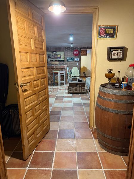 Foto 979760c6-25fe-417f-b4e5-d56225529776. Xalet amb xemeneia calefacció aparcament piscina a Chiloeches