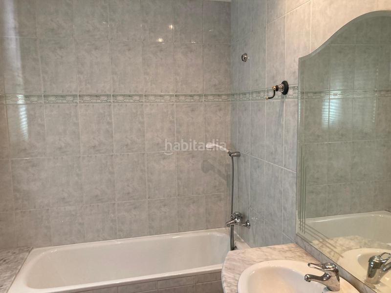 Foto 7df6754c-9af1-4b0e-bbcc-726d6fc134dd. Casa amb xemeneia calefacció aparcament a El Rabal Villena