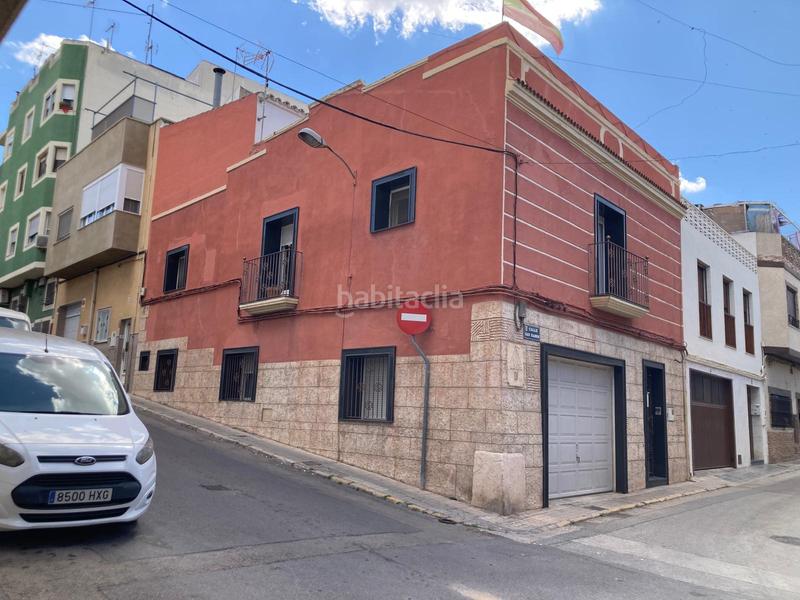 Foto 95e8c83b-fbea-4088-899d-0546958011e7. Casa amb xemeneia calefacció aparcament a El Rabal Villena