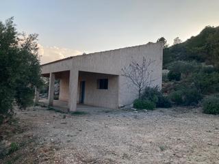 Masia  Carretera biar. Casa rustica en venta con terreno.