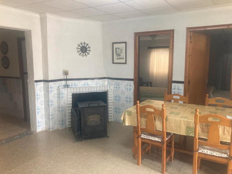 Foto b0ea2b8d-9478-497b-bb38-fa924d4121bf. Chalet  en perfectas condiciones en Las Tiesas. en Villena