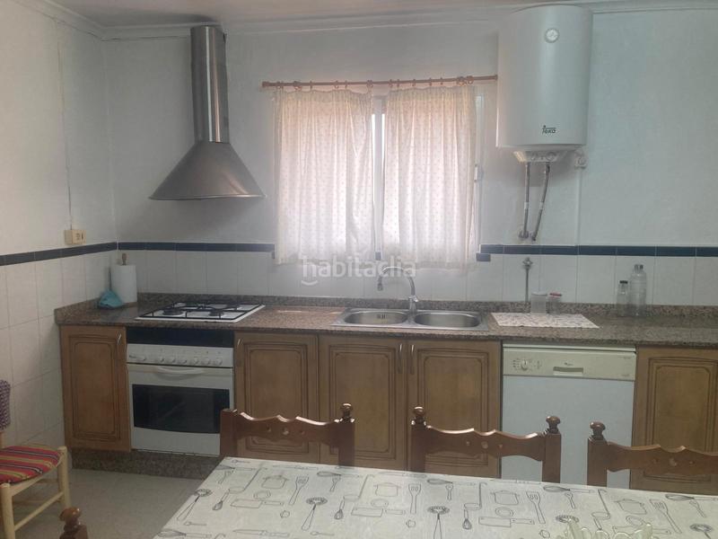 Foto d3d394a7-e82a-4cba-90d1-56af2a5aba27. Chalet  en perfectas condiciones en Las Tiesas. en Villena