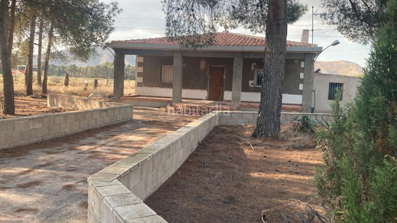 Foto 1099e6d4-2431-40b4-b692-457217d71253. Chalet  en venta en Las Tiesas Villena