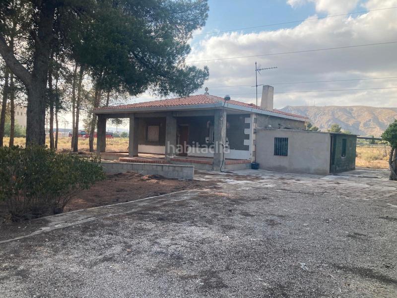 Foto ae90a2b4-416e-4e9a-b5d1-e011663109c0. Chalet  en venta en Las Tiesas Villena