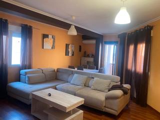 Location Appartement à Las Cruces. Piso en alquiler seminuevo en villena.