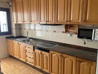 Etagenwohnung in Maestro Carrascosa - Banda de Música. Piso en venta en villena