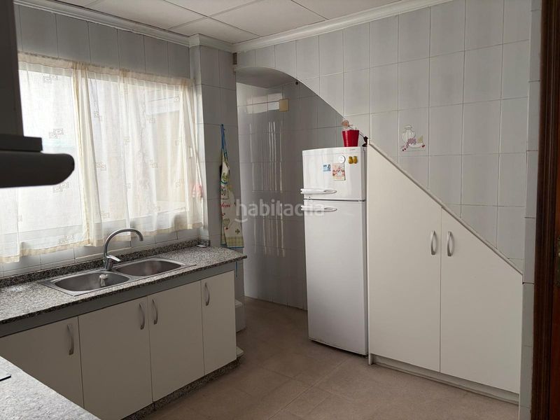 Foto df7225ae-10f4-4e27-a960-d6b4d1d2e7a7. Casa amb xemeneia a Las Cruces Villena