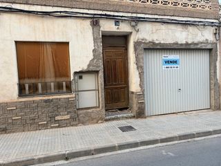 Haus in Las Cruces. Casa solar en venta en villena.