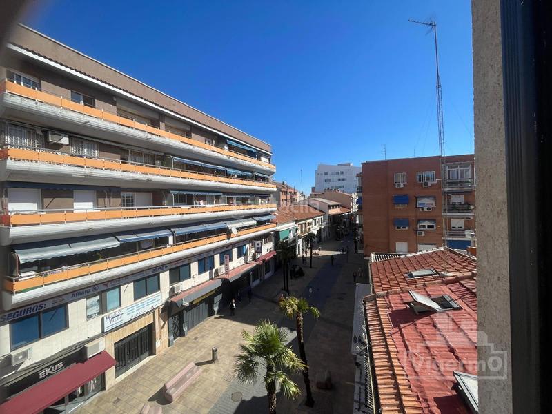 Foto 5f6a32fb-2032-4256-80bf-2447bf65d823. Duplex with heating parking in Centro Torrejón de Ardoz