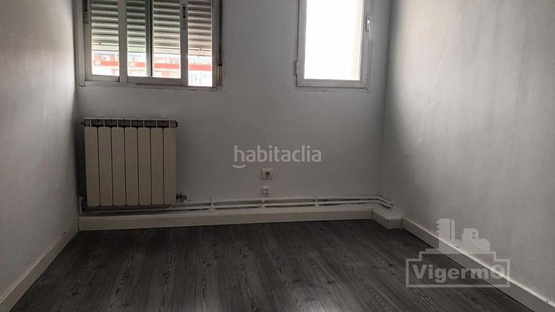 Foto 1c5e4bc0-5d0d-4936-9f6d-4fdfbc3d266b. Flat with heating in Valderas-Los Castillos Alcorcón