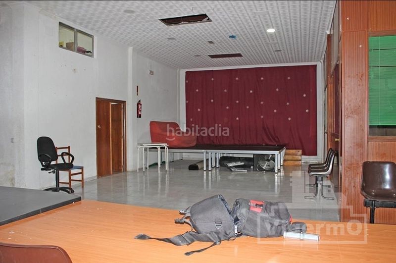 Foto cb70cb4a-a3bc-48eb-ac17-aa43a45ff81a. Local comercial a Centro Torrejón de Ardoz