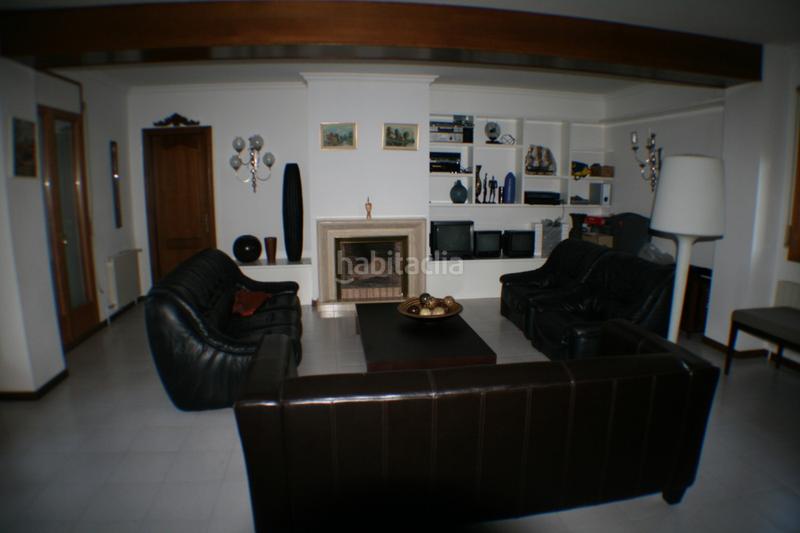 Foto 306e35ca-8df3-4dd0-8239-e9b1196adb70. Casa  en venta en Vilobí del Penedès