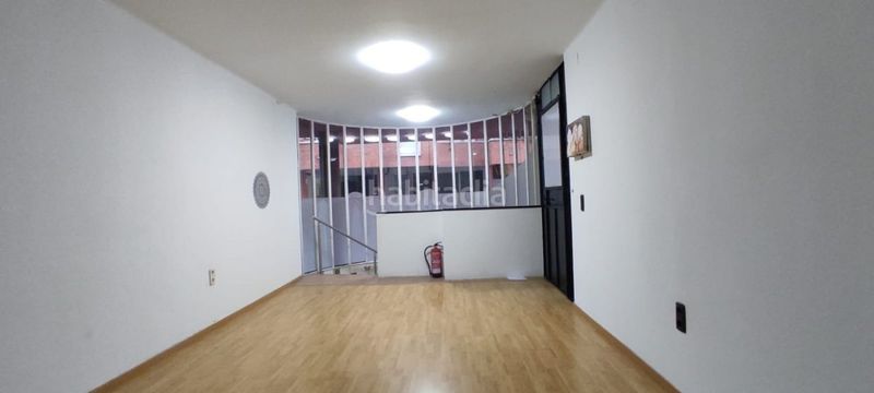 Foto 3191db8f-aed0-46d3-8334-8c17e83bd797. Local comercial  en venta en Sant Julià Vilafranca del Penedès