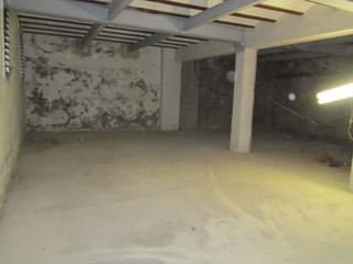 Alquiler Local Comercial en Centre Vila. Local comercial en alquiler en centro de vilafranca