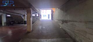 Aparcament cotxe a Poble Nou. Parking en venta en poble nou