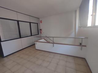 Location Édifice à Poble Nou. Edificio en alquiler vilafranca del penedes barcelona