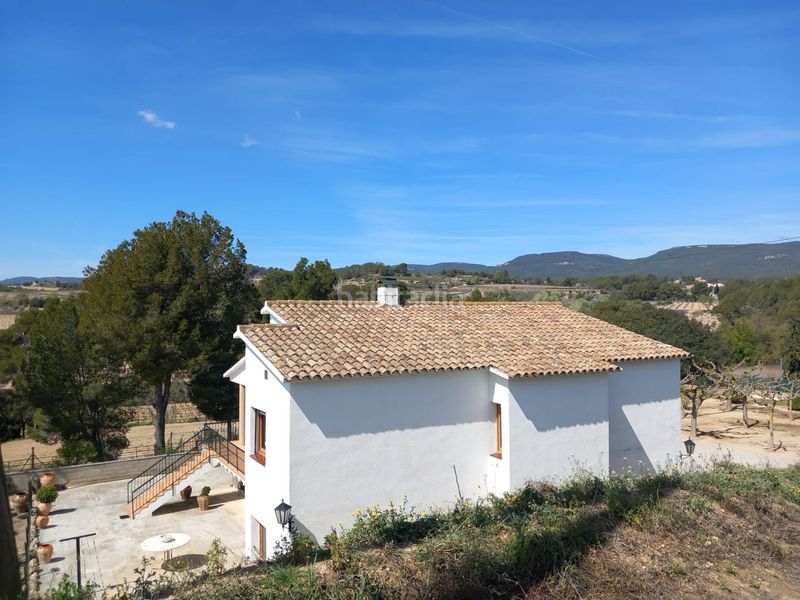 Foto 1af93016-5855-4c00-bd6b-dc0459b3a7c1. Casa amb calefacció aparcament a Font-rubí
