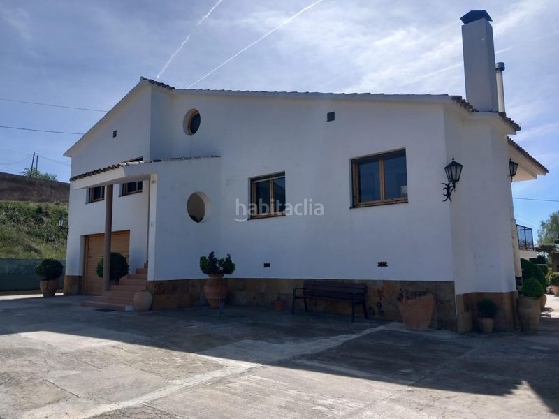Foto 1b223f8a-de2a-444f-a45c-c2f6781dbd3f. Casa amb calefacció aparcament a Font-rubí