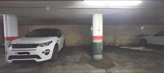 Parking voiture à Centre Vila. Plaza de parking en venta zona centro de vilafranca del penedès