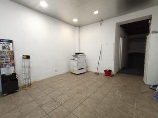 Lloguer Local Comercial a Centre Vila. Local comercial en alquiler en vilafranca del penedès