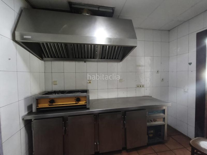 Foto 468ccd80-2eda-4b4b-ab28-ee5effb9fc76. Local comercial oportunidad única en Les Clotes! local esquinero con gran visibilidad y posibilidad de terraza en Vilafranca del Penedès