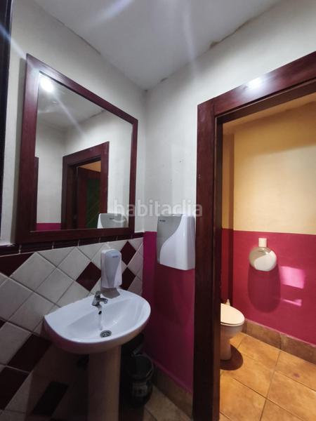 Foto a2984d1f-04e5-4e20-b32a-b9ad10b60064. Local comercial oportunidad única en Les Clotes! local esquinero con gran visibilidad y posibilidad de terraza en Vilafranca del Penedès