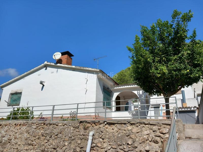 Foto 80639592-5b6d-4898-bca9-0ec604d2b8e9. Casa con parcheggio piscina in Torrelles de Foix