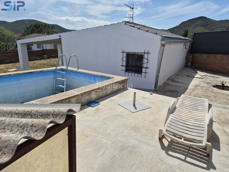 Foto 23867f57-357c-40c6-b48e-a02874a52d54. Casa amb piscina a Torrelles de Foix