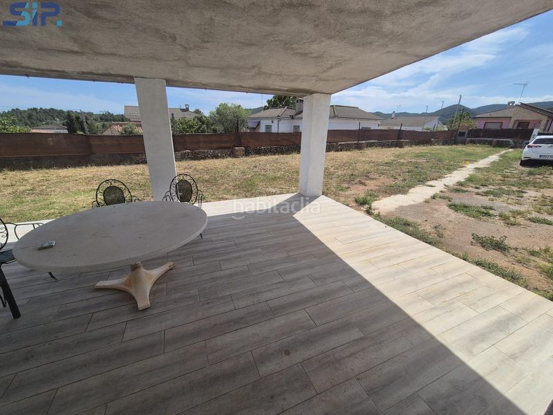 Foto a2ff3708-76e9-4ce0-a154-170edda2e8a6. Casa amb piscina a Torrelles de Foix