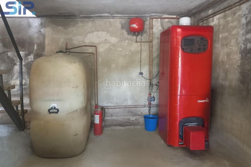 Foto e88cc7e0-6aef-4930-8b5f-7d968a1a702c. Casa amb calefacció aparcament a Querol