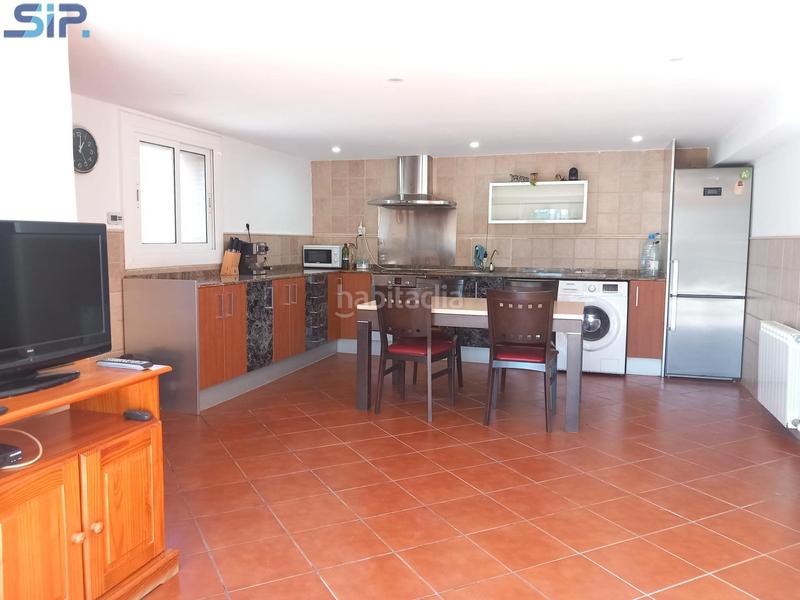 Foto b1ff580a-1080-477d-9209-d5af418d9081. Casa con riscaldamento piscina in Pontons