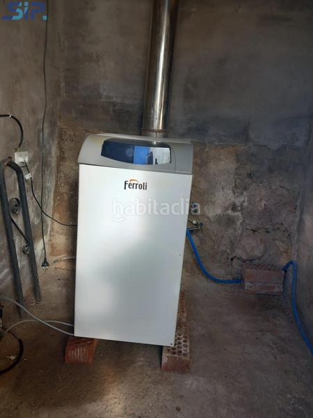 Foto c84ba5c6-099c-45a6-874e-9257911ac3f8. Casa con riscaldamento piscina in Pontons