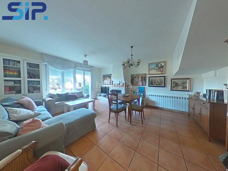Foto b5c1e262-c1c5-4002-9067-1e4323aba8f3. Casa amb calefacció a Font-rubí