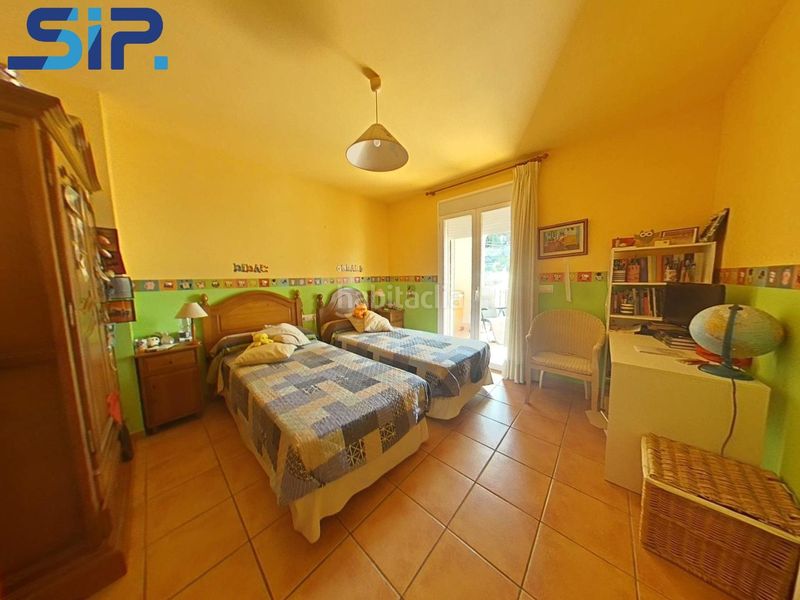 Foto b5f9f4da-5efd-42d1-bdf8-662be87cb532. Casa amb calefacció a Font-rubí