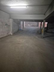 Lloguer Aparcament cotxe a Poble Nou. Plaza de parking en alquiler zona poble nou  vilafranca carrer r