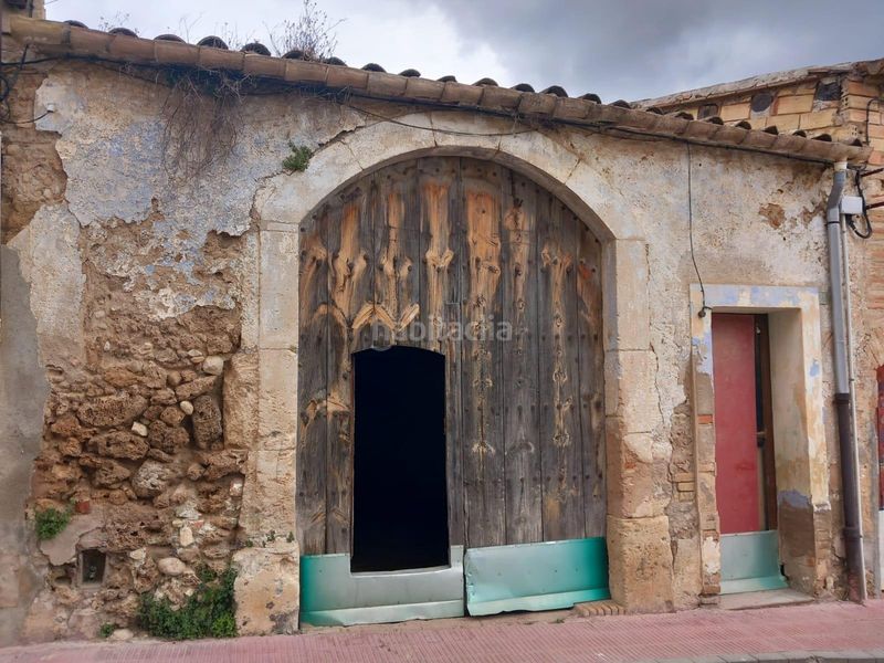 Foto f35b2eec-af80-456a-aabb-b41d0b1256fc. Casa a Pla del Penedès (El)