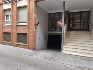 Aparcament cotxe a Sant Julià. Plaza de parquing en venta en el centro de vilafranca del penedè